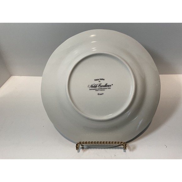 Napa Valley Noble Excellence Fruit Plates Set of 3 Pears Grapes Apples - Picture 7 of 7